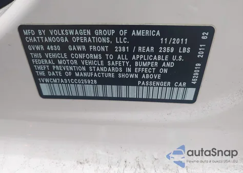 2012 Volkswagen Passat 3.6L V6 Sel Premium z USA, uszkodzony, nr VIN 1VWCM7A31CC025928